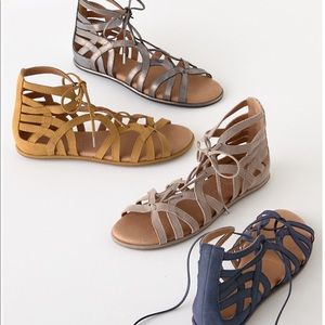 Gentle Souls’Break-My-Heart’GladiatorSandalsBlack7